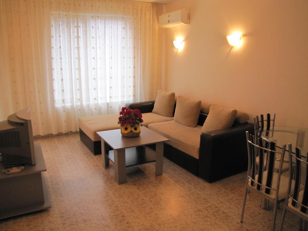 Sb Rentals Apartments In Blue Marine Complex ซันนีบีช ห้อง รูปภาพ